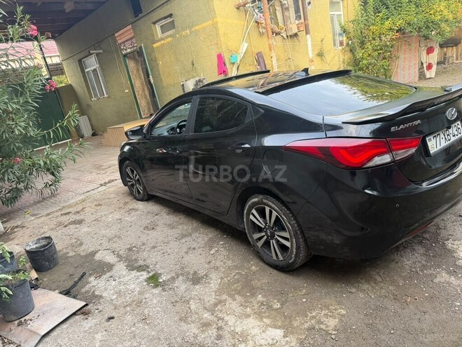 Hyundai Elantra 2012, 189,324 km - 1.8 l - Ağstafa