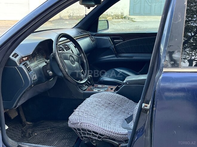 Mercedes E 230 1995, 365,000 km - 2.3 л - Bakı