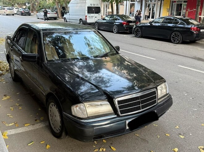 Mercedes C 200 1995, 354,079 km - 2.0 l - Bakı