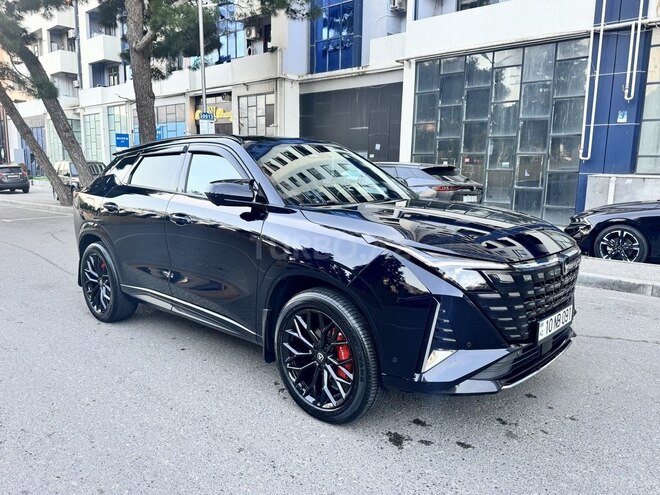 Changan  2025, 12,000 km - 1.5 л - Bakı