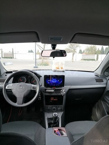 Opel Astra 2004, 305,050 km - 1.4 л - Gəncə