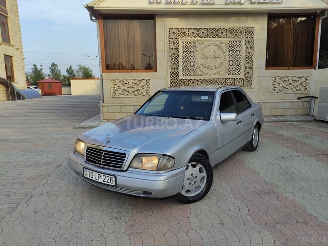 Mercedes C 250 1994, 400,000 km - 2.5 l - Şirvan