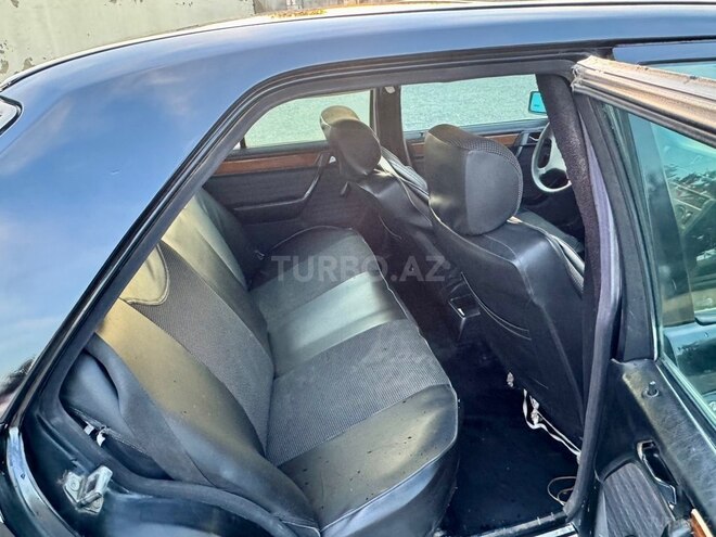 Mercedes 250 D 1992, 243,128 km - 2.5 l - Sumqayıt