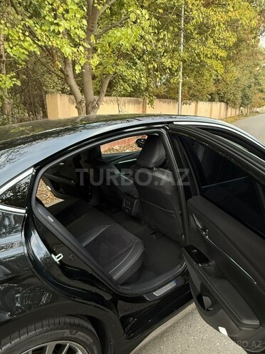Toyota Camry 2025, 10,000 km - 2.0 l - Ağcabədi
