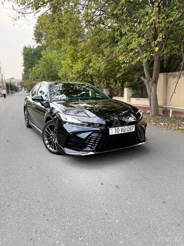 Toyota Camry 2025, 10,000 km - 2.0 l - Ağcabədi