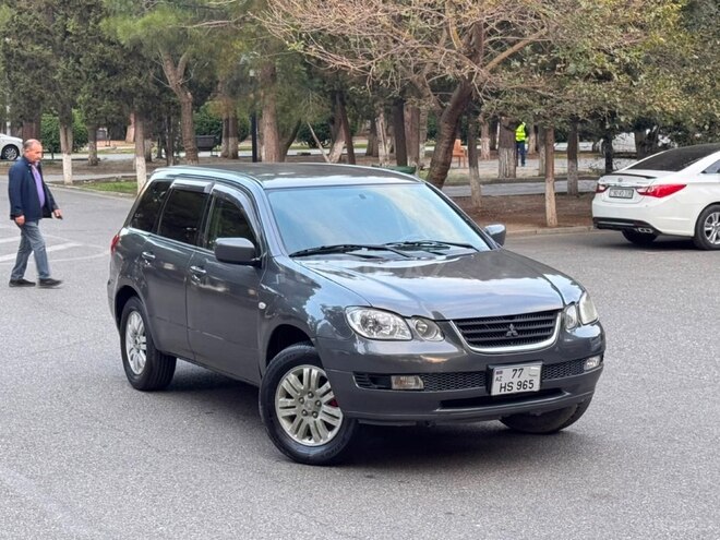 Mitsubishi Airtrek 2004, 258,741 km - 2.0 l - Bakı