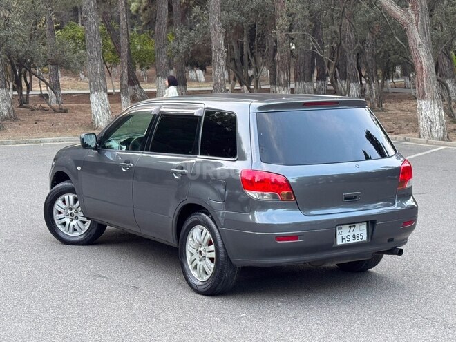 Mitsubishi Airtrek 2004, 258,741 km - 2.0 l - Bakı