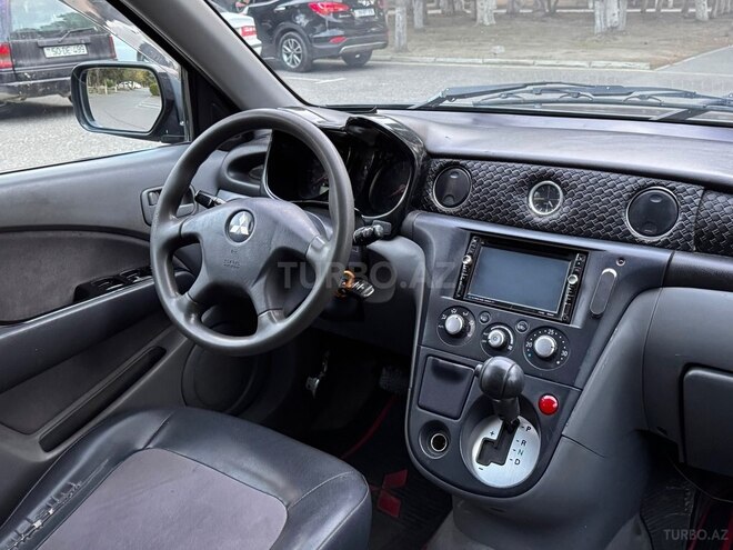 Mitsubishi Airtrek 2004, 258,741 km - 2.0 l - Bakı