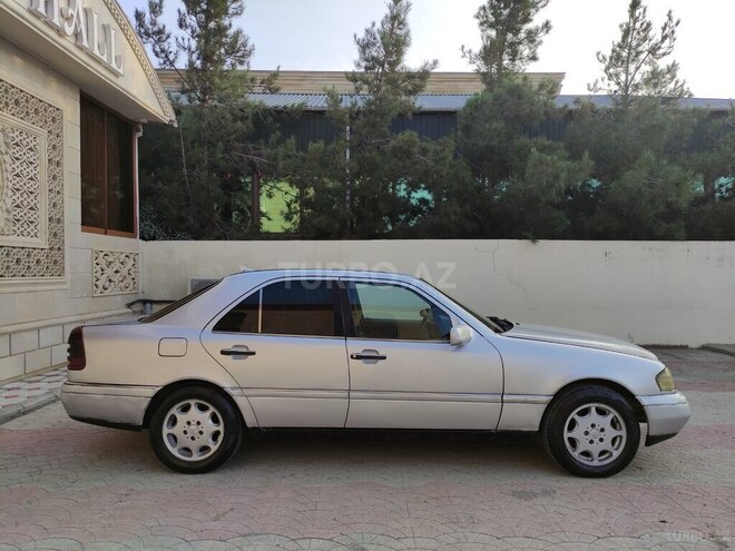 Mercedes C 250 1994, 400,000 km - 2.5 l - Şirvan