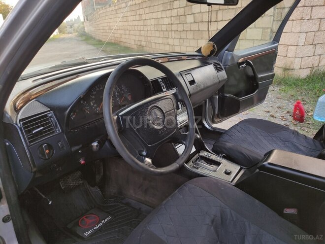 Mercedes C 250 1994, 400,000 km - 2.5 l - Şirvan