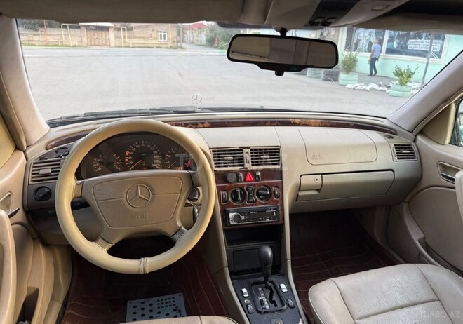 Mercedes C 200 1995, 354,079 km - 2.0 l - Bakı