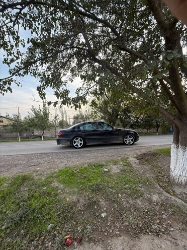 Mercedes E 270 2003, 595,000 km - 2.7 l - İmişli
