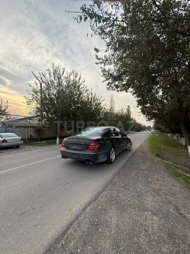 Mercedes E 270 2003, 595,000 km - 2.7 l - İmişli