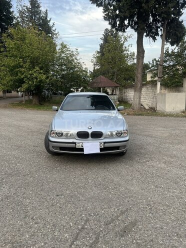 BMW 523 1997, 450,000 km - 2.5 l - Qazax