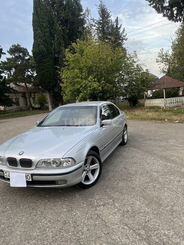 BMW 523 1997, 450,000 km - 2.5 l - Qazax
