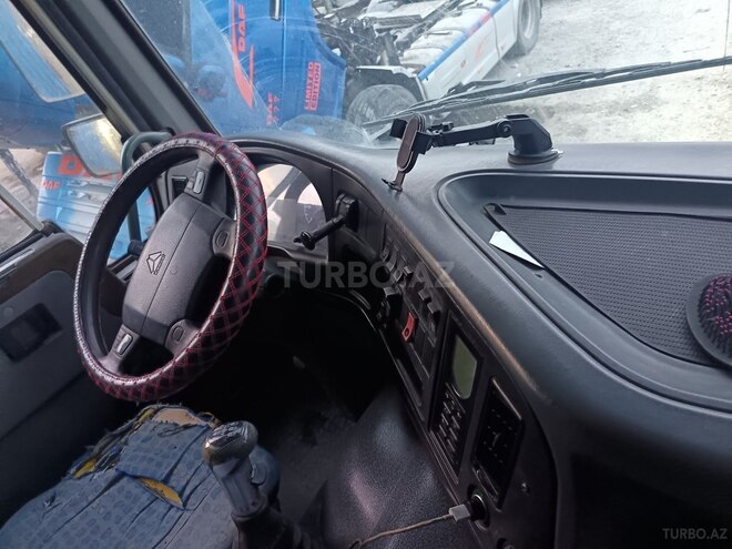 HOWO Sinotruk 2015, 895,000 km - 9.5 l - Quba