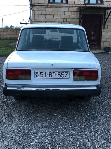 LADA (VAZ) 2107 1999, 22,550 km - 1.6 l - Salyan