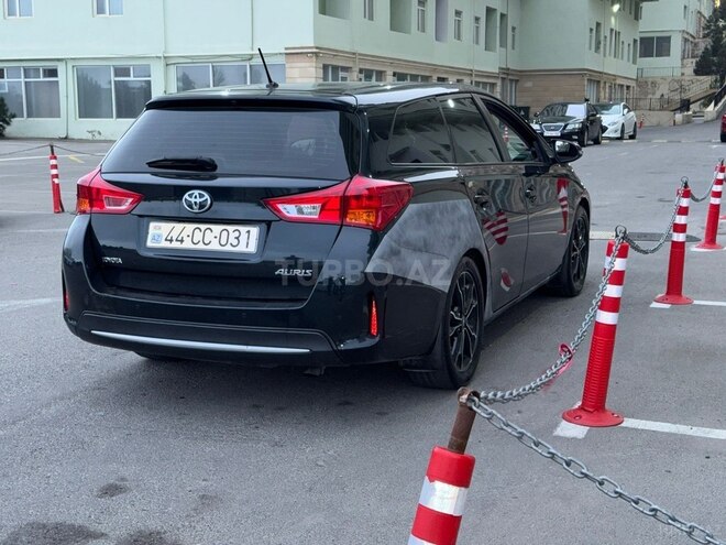 Toyota Auris 2014, 255,000 km - 1.4 l - Bakı