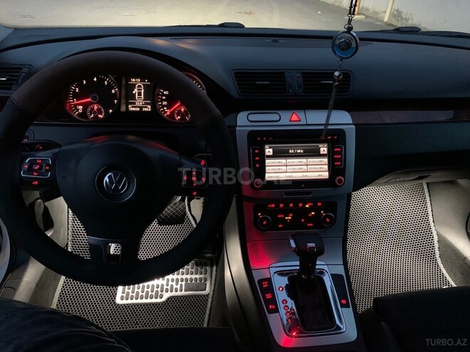 Volkswagen Passat 2010, 189,000 km - 1.8 l - Bakı