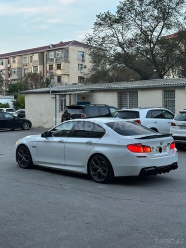 BMW 525 2013, 297,504 km - 2.0 l - Xırdalan