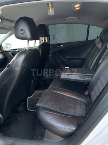 Volkswagen Passat 2010, 189,000 km - 1.8 l - Bakı