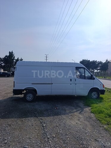 Ford Transit 1998, 550,000 km - 2.5 l - Neftçala
