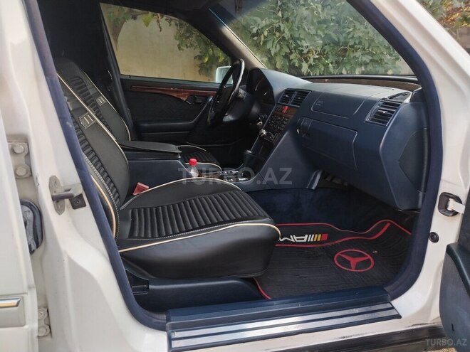 Mercedes C 220 1994, 298,000 km - 2.2 л - Bakı