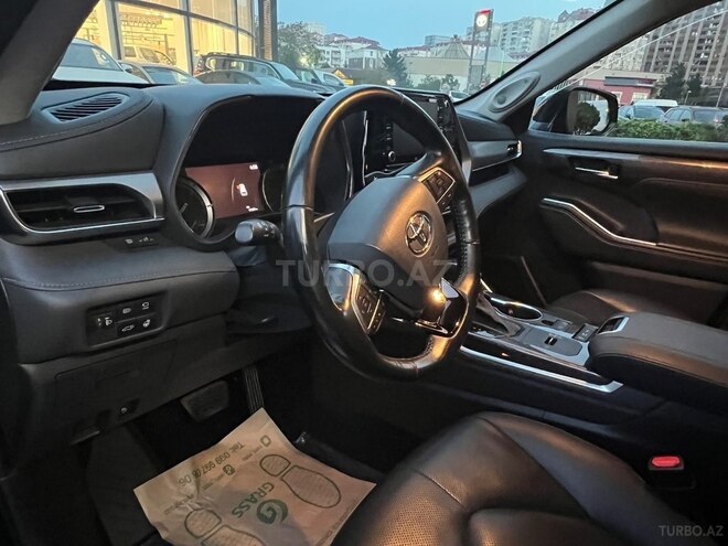 Toyota Highlander 2021, 47,000 km - 2.5 l - Bakı