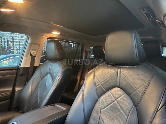Toyota Highlander 2021, 47,000 km - 2.5 l - Bakı