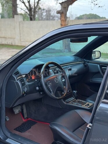 Mercedes E 220 2000, 393,000 km - 2.2 l - Bakı