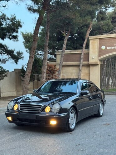 Mercedes E 220 2000, 393,000 km - 2.2 l - Bakı