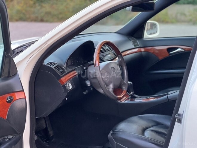 Mercedes E 220 2008, 256,780 km - 2.2 l - Bakı