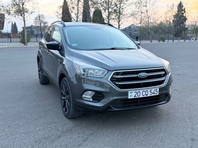 Ford Escape 2018, 229,825 km - 1.5 л - Gəncə