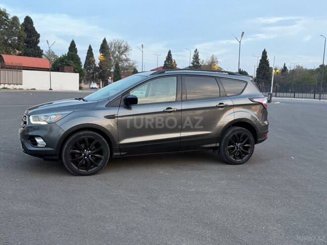 Ford Escape 2018, 229,825 km - 1.5 л - Gəncə