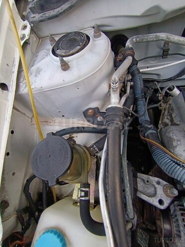 Toyota Corolla 2003, 382,200 km - 1.3 l - Mingəçevir