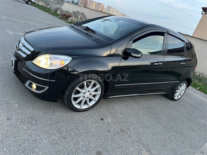 Mercedes B 170 2008, 186,300 km - 1.7 l - Sumqayıt