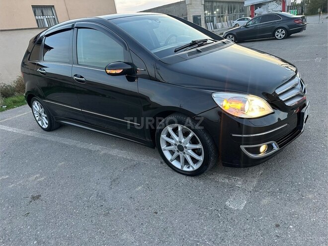 Mercedes B 170 2008, 186,300 km - 1.7 l - Sumqayıt