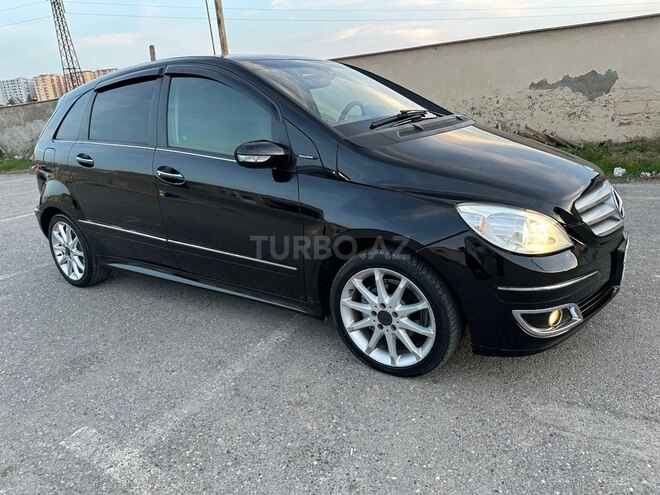 Mercedes B 170 2008, 186,300 km - 1.7 l - Sumqayıt