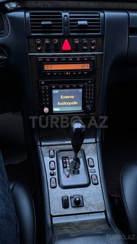 Mercedes E 220 2000, 393,000 km - 2.2 l - Bakı