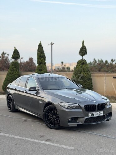 BMW 528 2014, 290,000 km - 2.0 л - Bakı