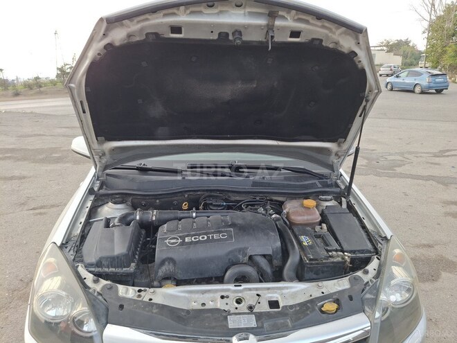 Opel Astra 2005, 252,500 km - 1.3 l - Bakı