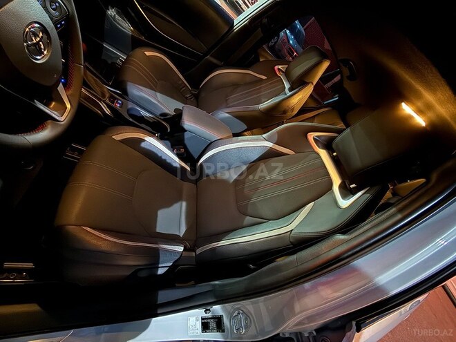 Toyota Corolla 2022, 100,010 km - 1.8 l - Bakı