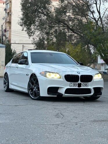 BMW 528 2013, 294,507 km - 2.0 l - Xırdalan