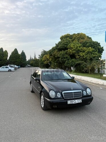 Mercedes E 280 1998, 382,664 km - 2.8 l - Qazax
