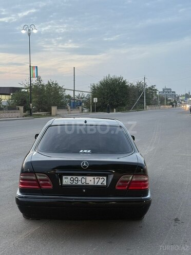 Mercedes E 280 1998, 382,664 km - 2.8 l - Qazax