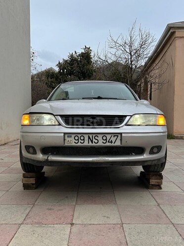 Opel Vectra 2000, 300,000 km - 1.8 l - Bakı