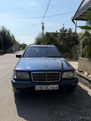 Mercedes C 180 2000, 297,000 km - 1.8 l - Gəncə