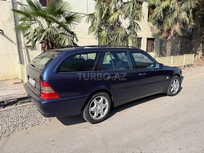 Mercedes C 180 2000, 297,000 km - 1.8 l - Gəncə