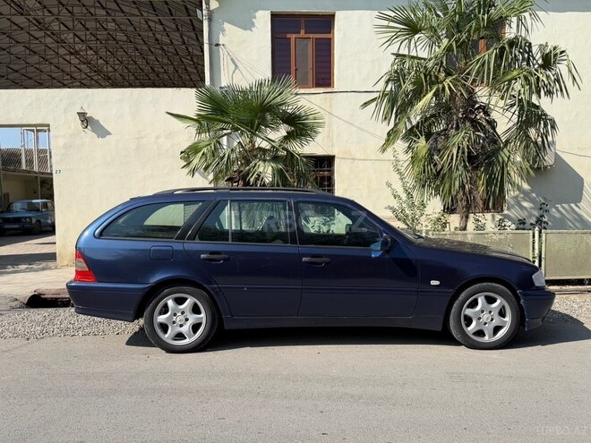 Mercedes C 180 2000, 297,000 km - 1.8 l - Gəncə