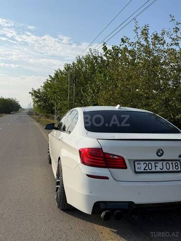BMW 528 2015, 210,000 km - 2.0 л - Gəncə